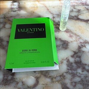 Valentino Donna Born in Roma Green Stravaganza sample